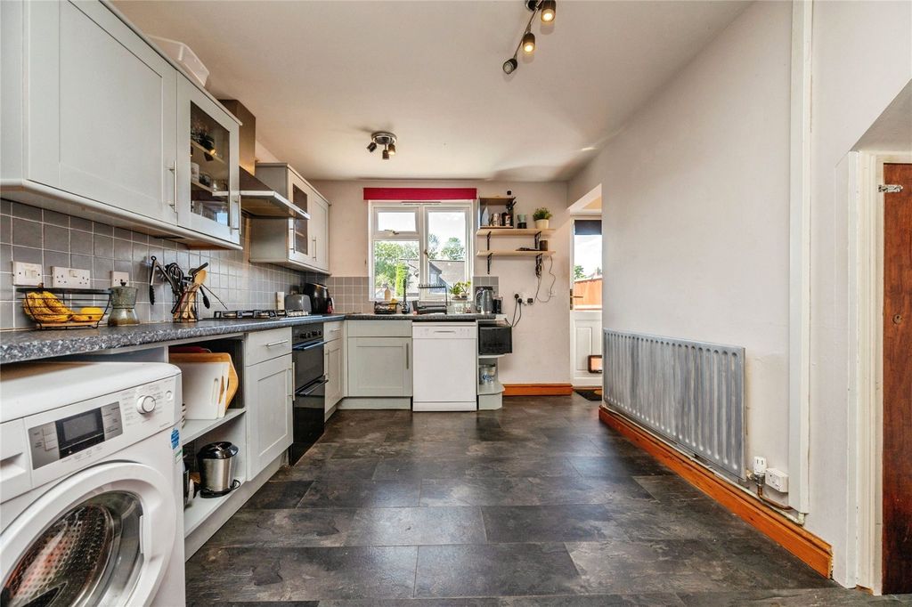 Property photo 2 of 18 Picture No. 07