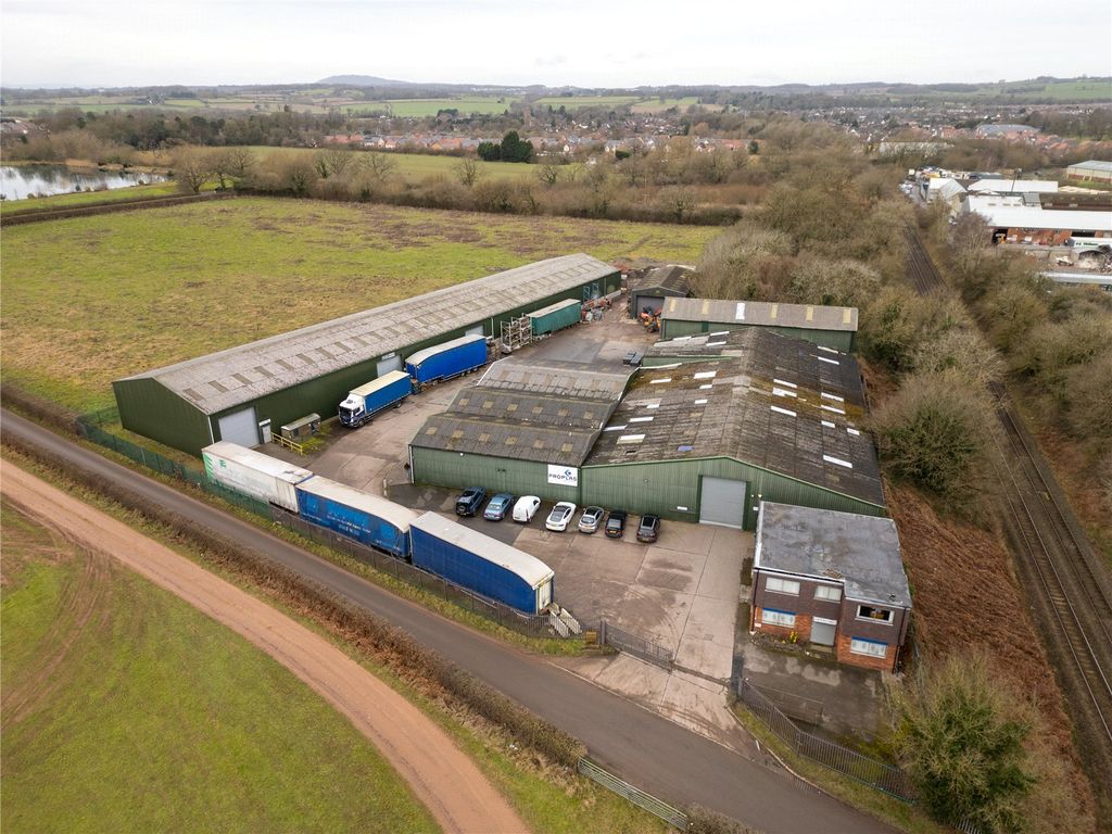 Property photo 1 of 9 Picture No. 07