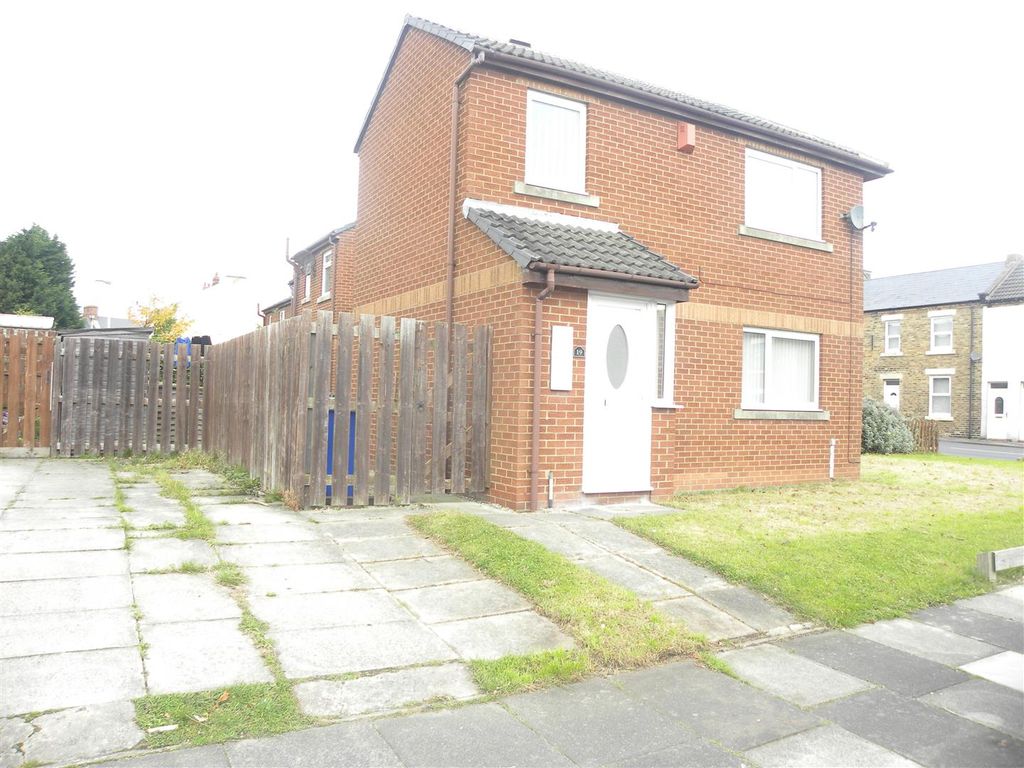 Property photo 1 of 11