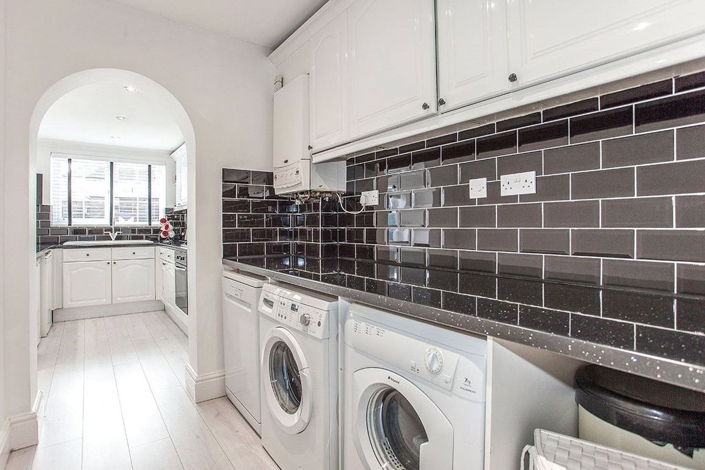 Property photo 2 of 13 Picture No. 07