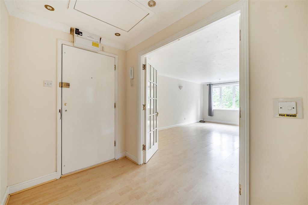 Property photo 2 of 17 1493568-4-6A5610320B77A.Jpg