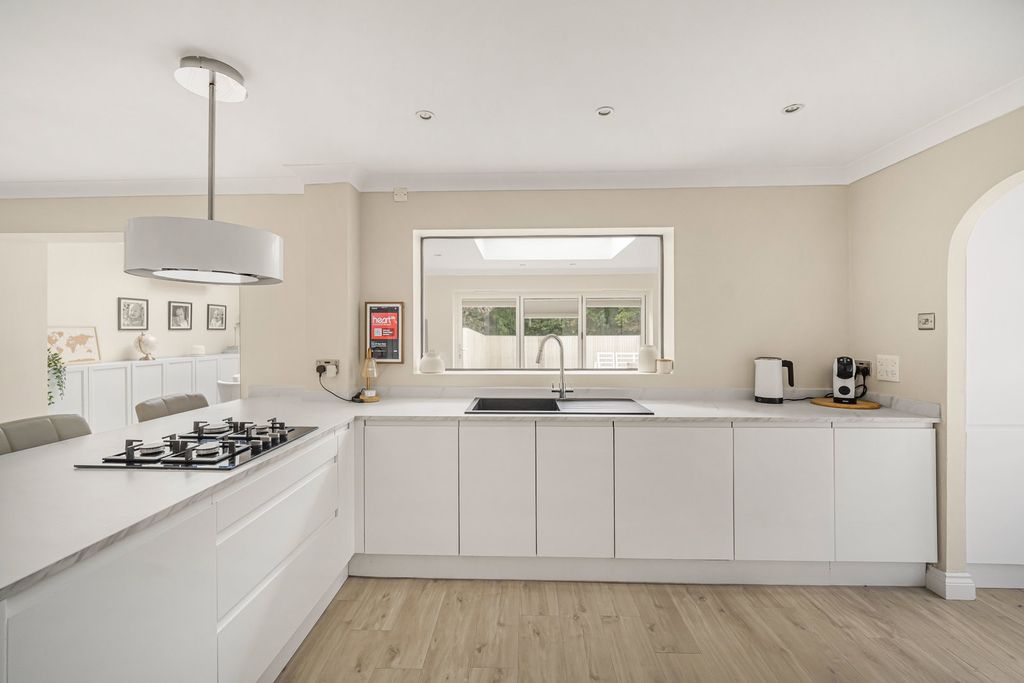 Additional image 7 of 4 bed detached house for saleBirch Grove, Henllys, Cwmbran NP44