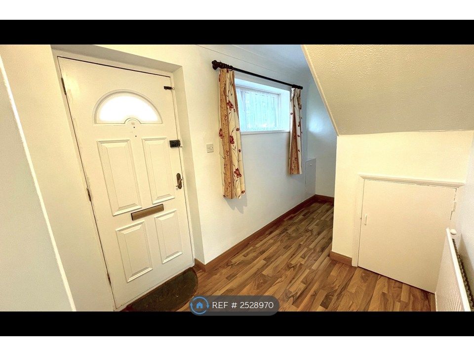 Property photo 3 of 19 Front Entrance