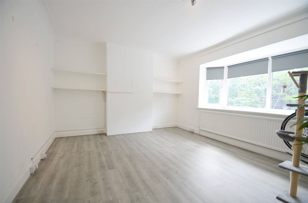 Property photo 2 of 8 Picture No. 02