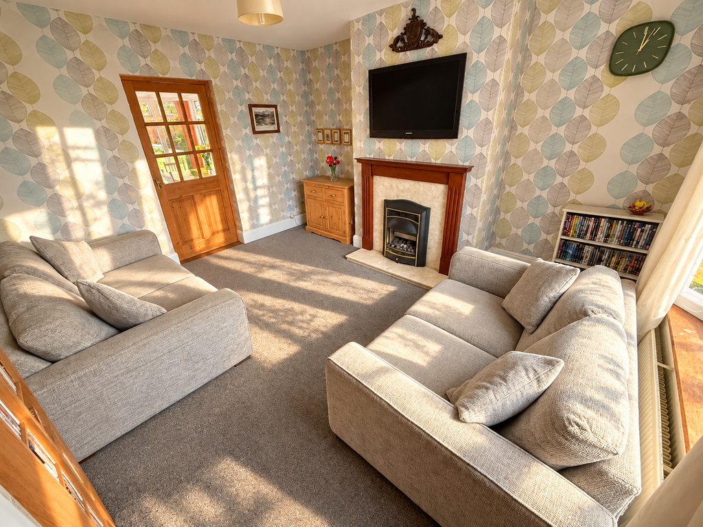Property photo 3 of 12