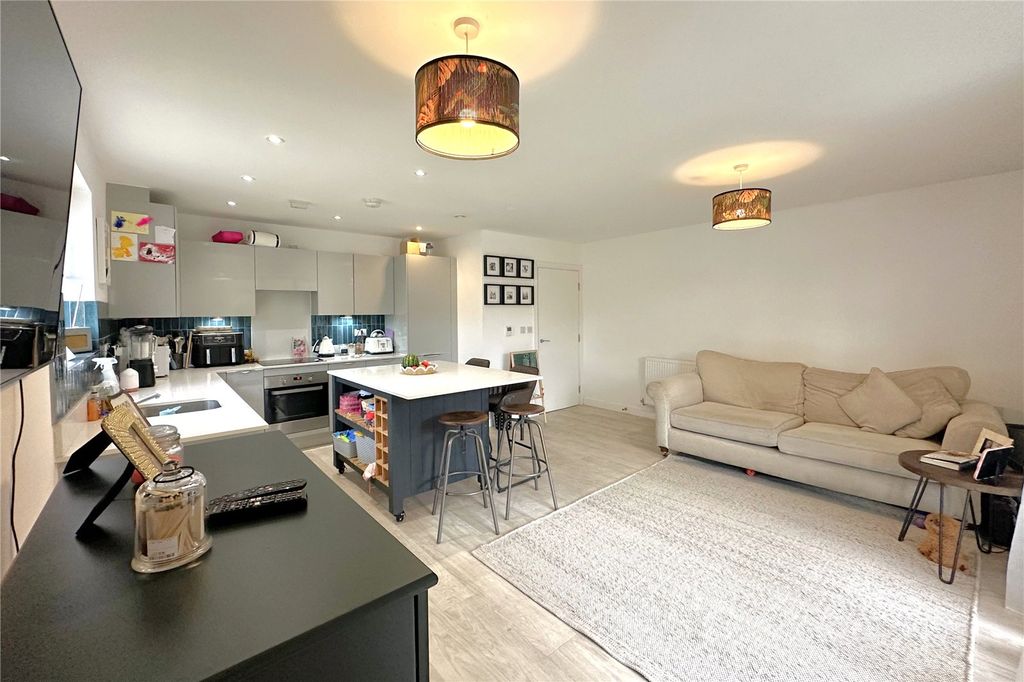 Property photo 3 of 10 Picture No. 08