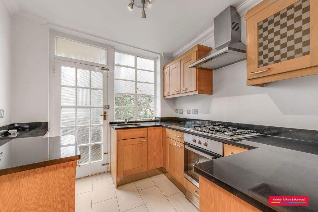 Property photo 2 of 18 5