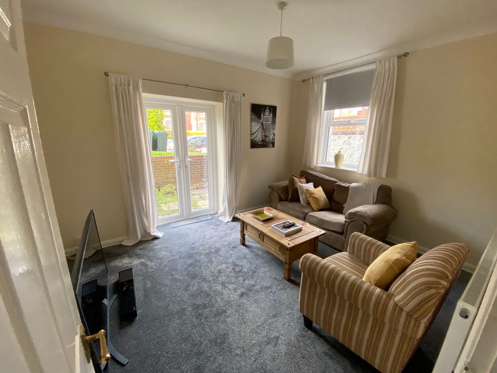 Property photo 3 of 7