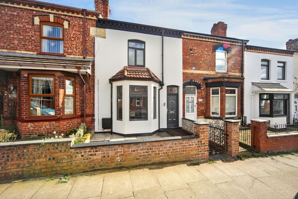 Property photo 1 of 25
