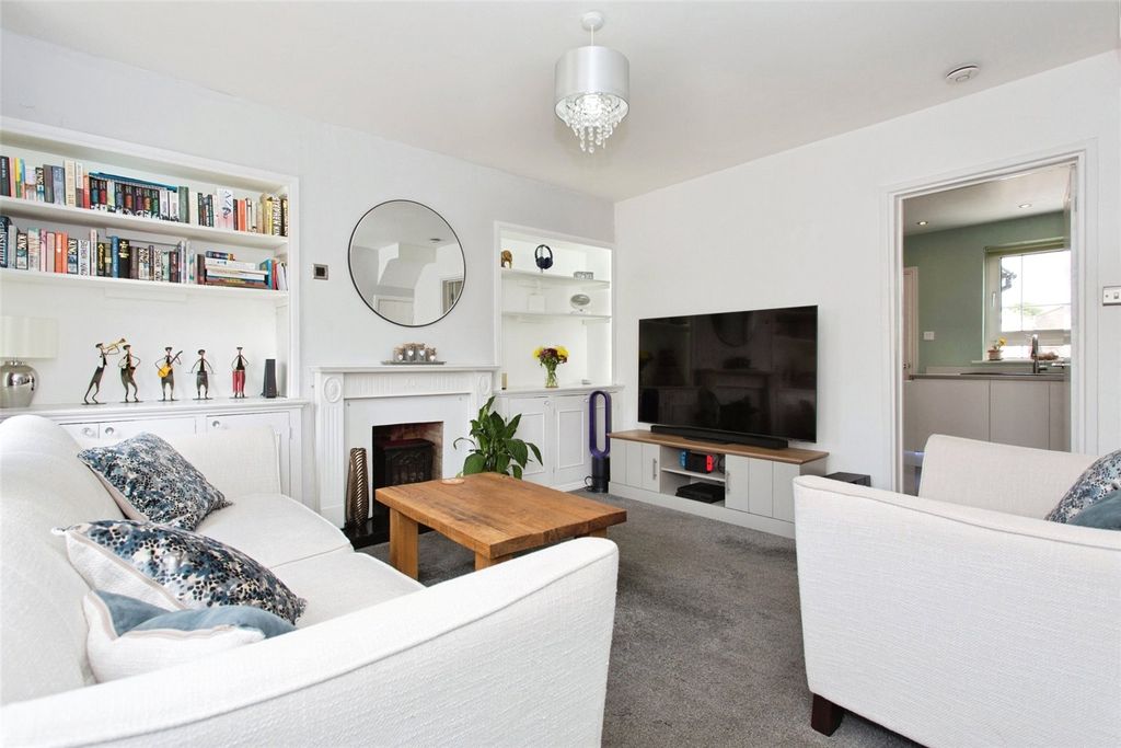 Property photo 2 of 17 Picture No. 03