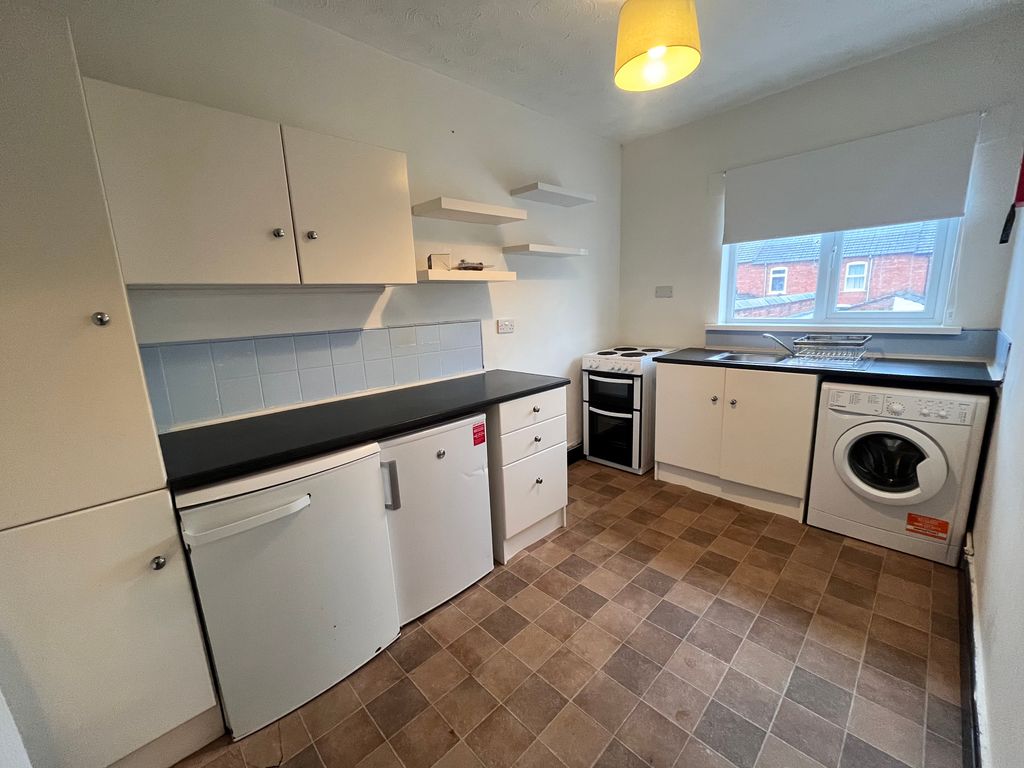 Property photo 3 of 12 Image