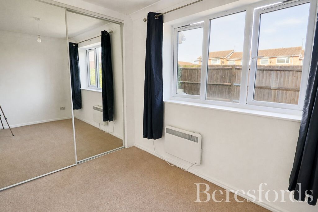 Property photo 3 of 11 Picture No. 15