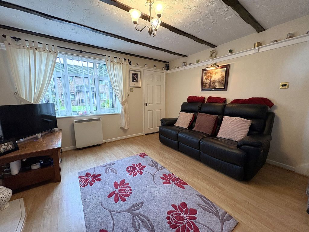 Property photo 3 of 20