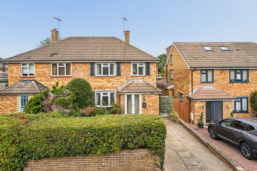 Property photo 1 of 19