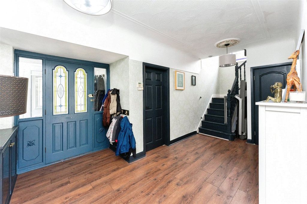 Property photo 2 of 16 Picture No. 04