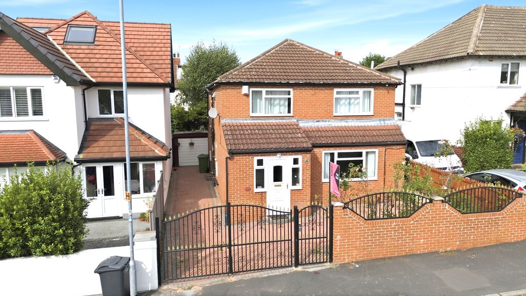 Property photo 1 of 22 Ayresome001