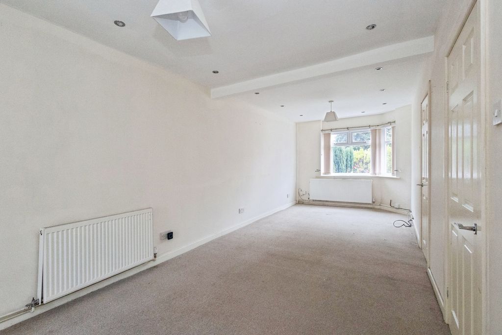 Property photo 2 of 24 Pbox-Img.Jpg