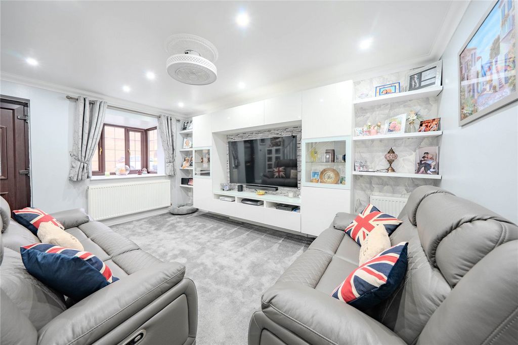 Property photo 2 of 22 Picture No. 07