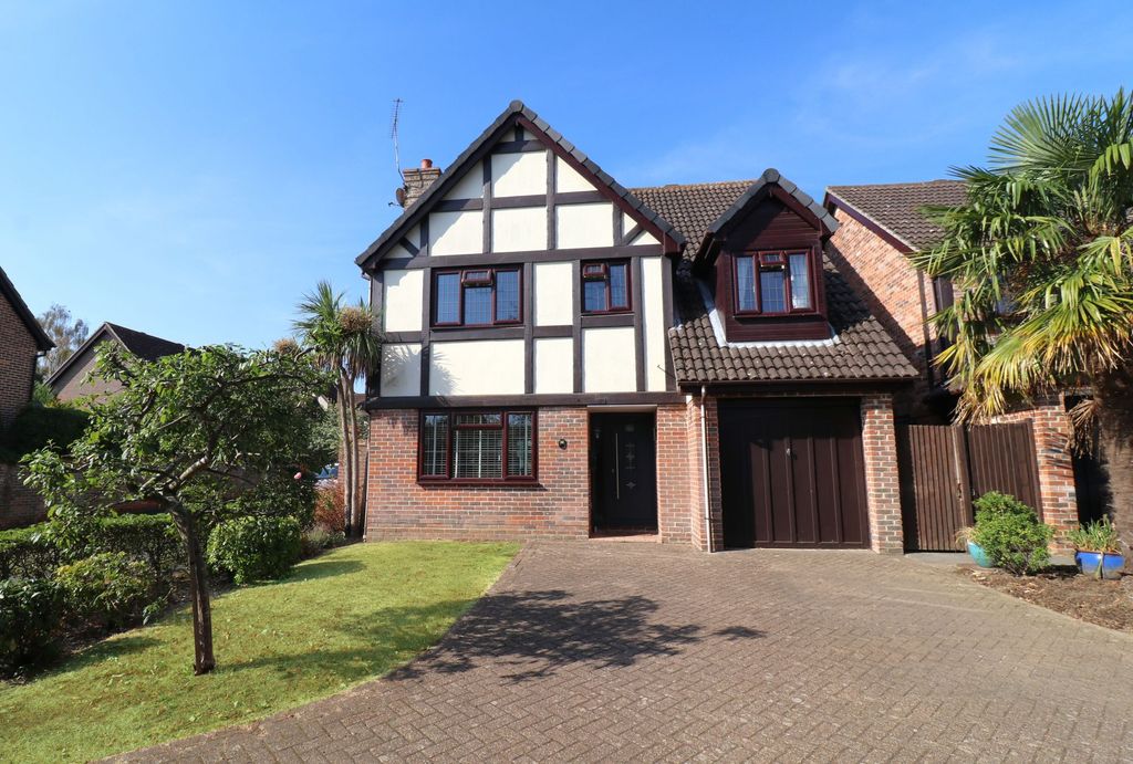 Property photo 1 of 19