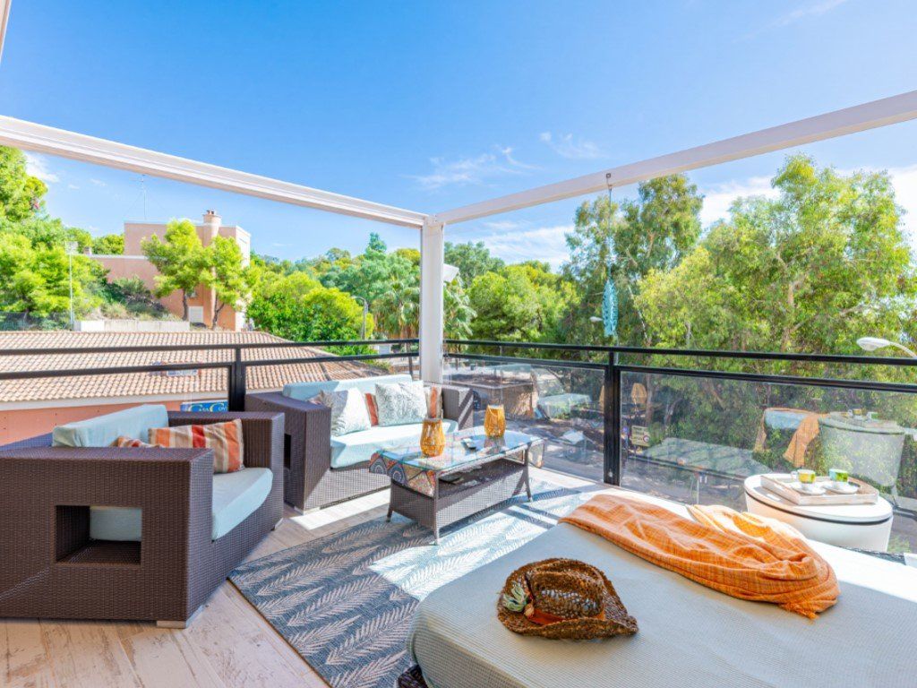 Property photo 1 of 34 Exclusive Flat With Spectacular Terrace A Few Steps From The Sea In Coveta Fumá
