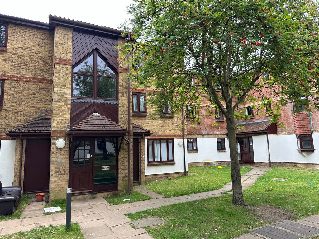 Property photo 1 of 5