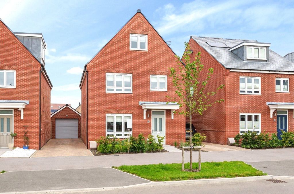 Property photo 1 of 11 Picture No. 01