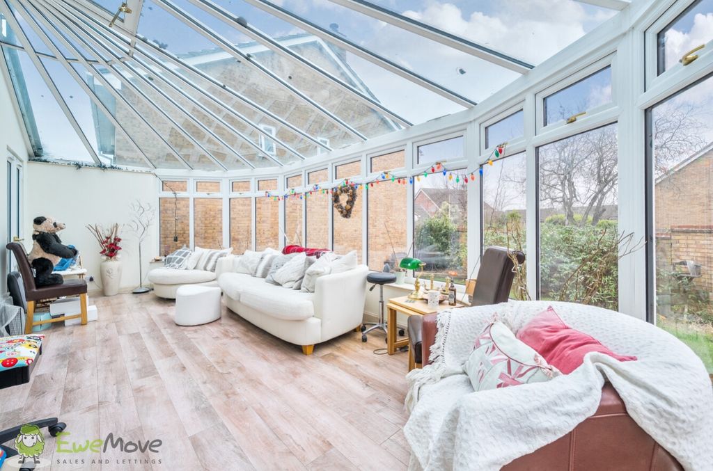 Property photo 3 of 22 Sun Room