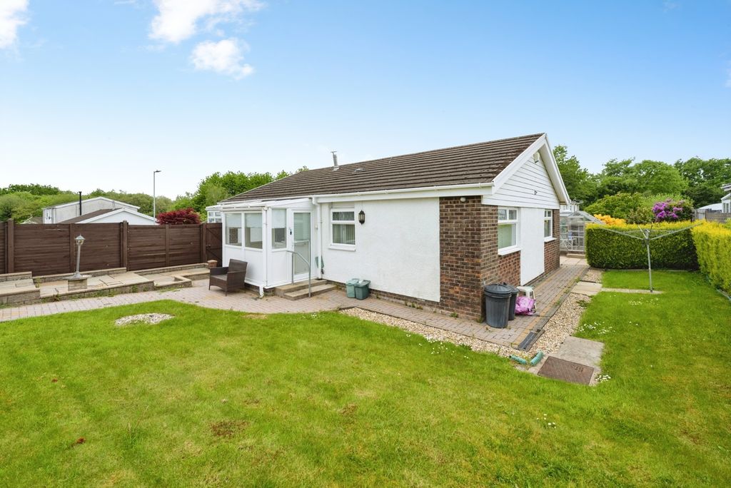 Property photo 1 of 20 Pbox-Img.Jpg
