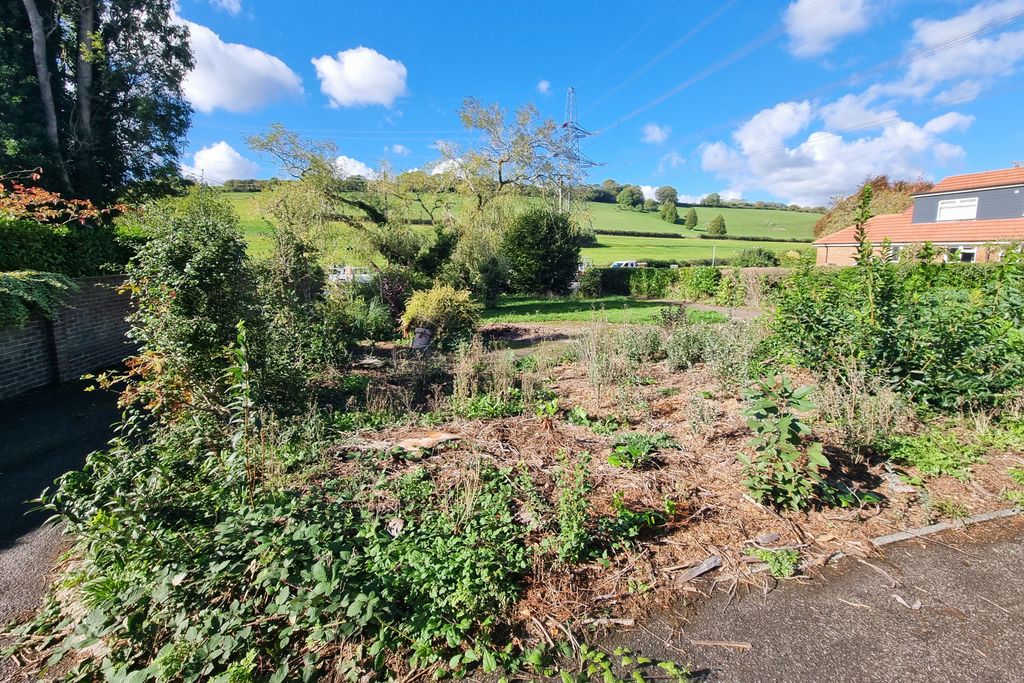 Property photo 2 of 27 20261016_125430