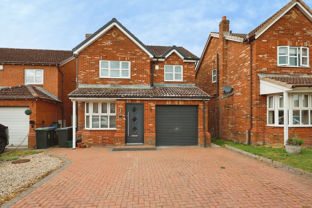 Property photo 1 of 15 Pbox-Img.Jpg