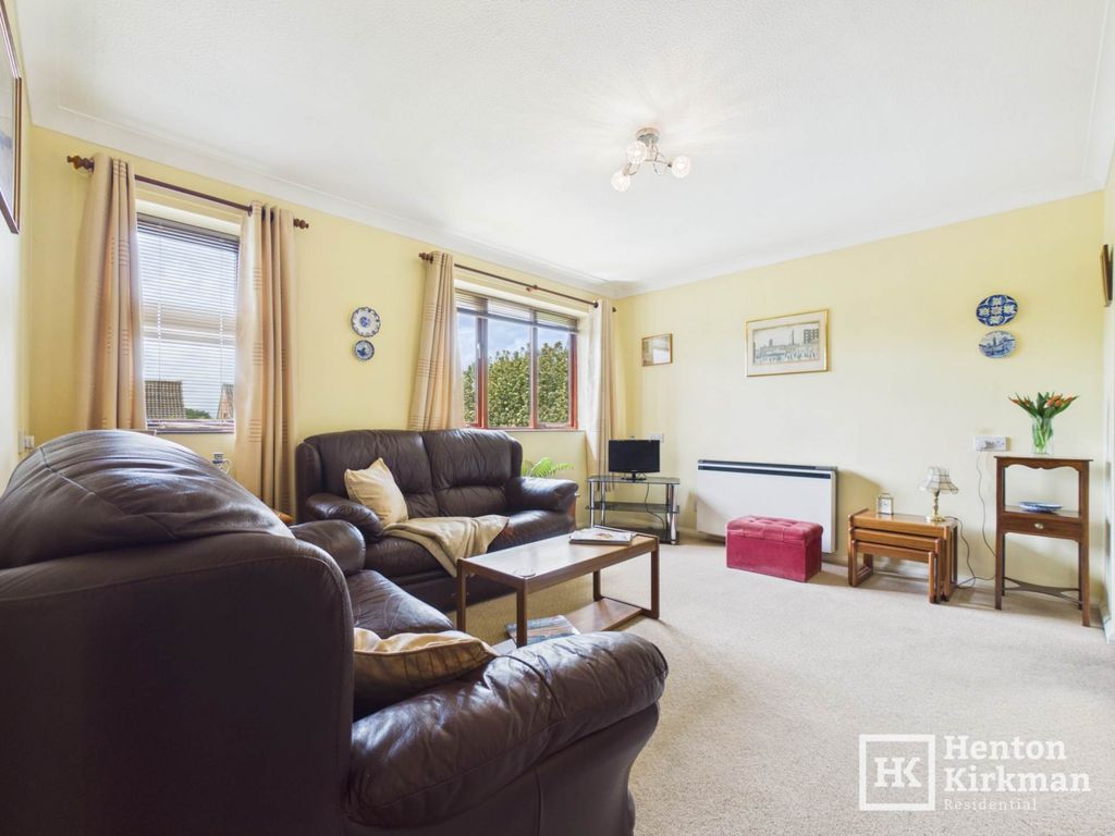 Property photo 2 of 15