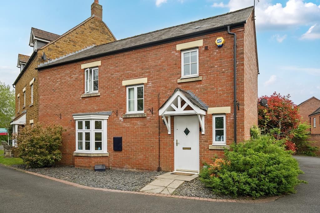 Property photo 1 of 19 External View
