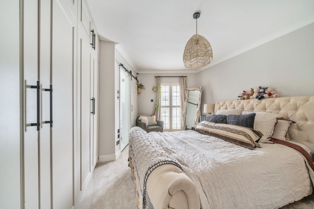 Property photo 3 of 15 1163134 (6)