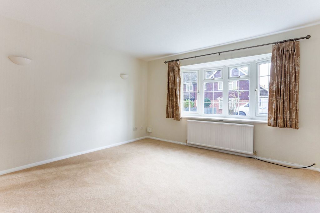 Property photo 3 of 24 Picture No. 15