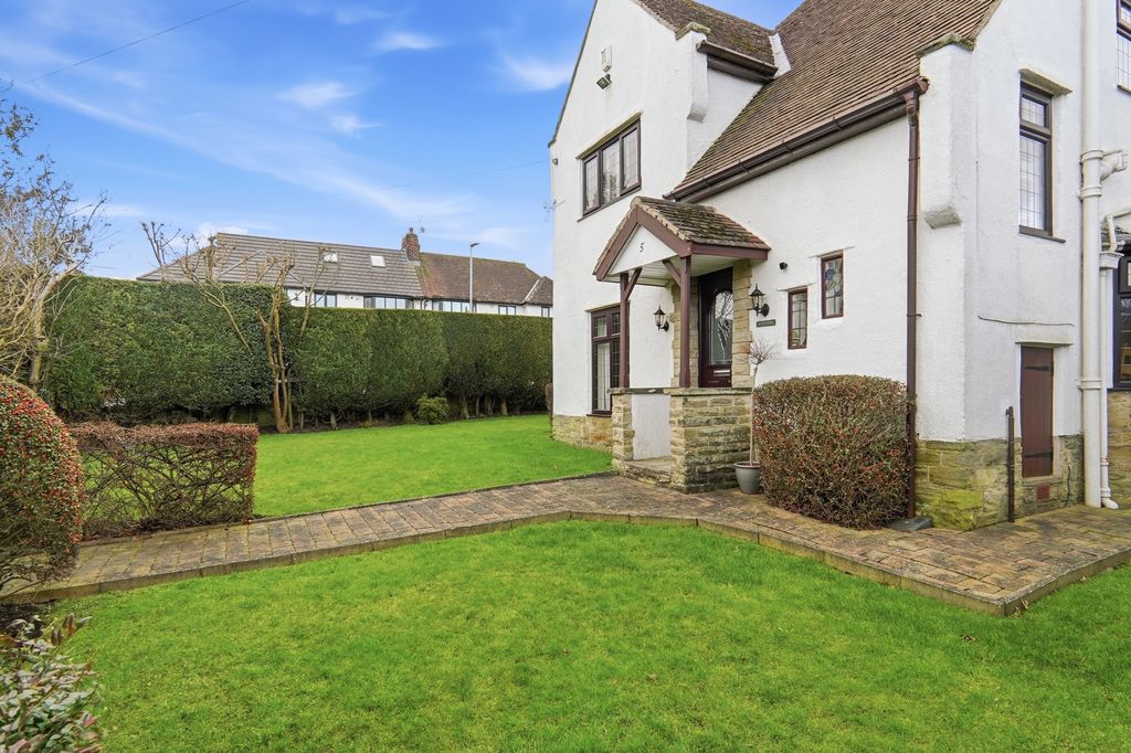 Additional image 22 of 3 bed detached house for saleWoodhall Park Drive, Pudsey LS28