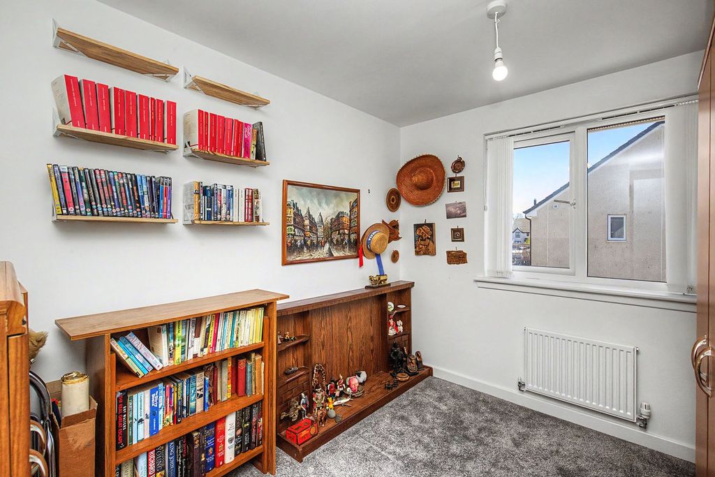Additional image 5 of 3 bed terraced house for saleLathrocht Grove, Kinross KY13