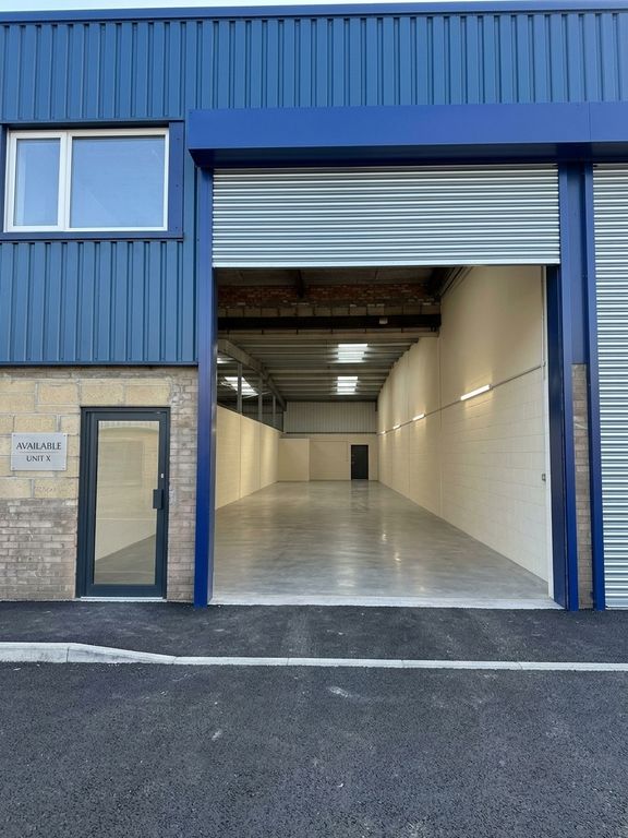 Property photo 1 of 3 Newly Refurbished Warehouse To Let – Huntingdon Pe29