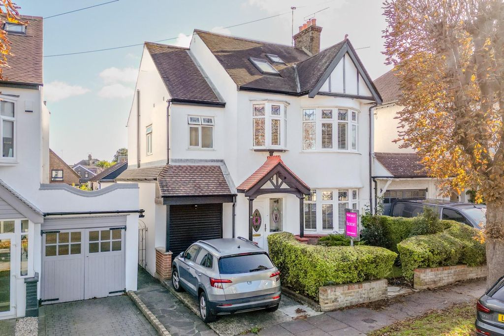 Property photo 1 of 35 Front