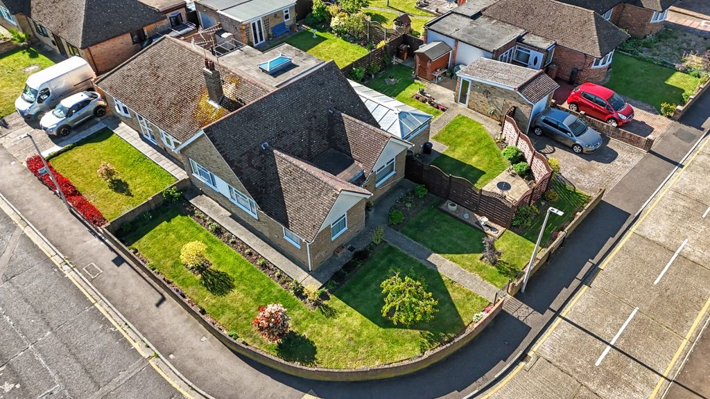 Property photo 1 of 31 5104052