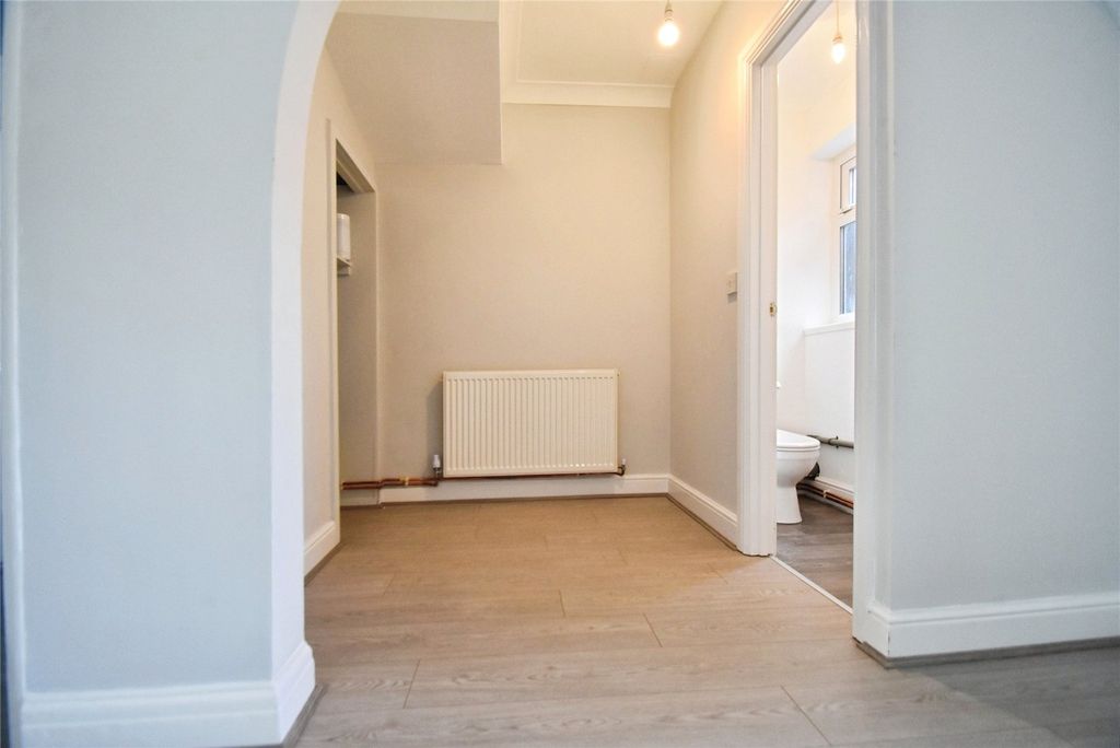 Property photo 3 of 8 Picture No. 07