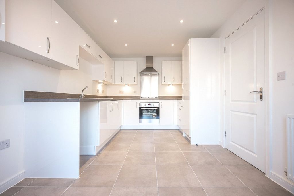 Property photo 2 of 13 Picture No. 03