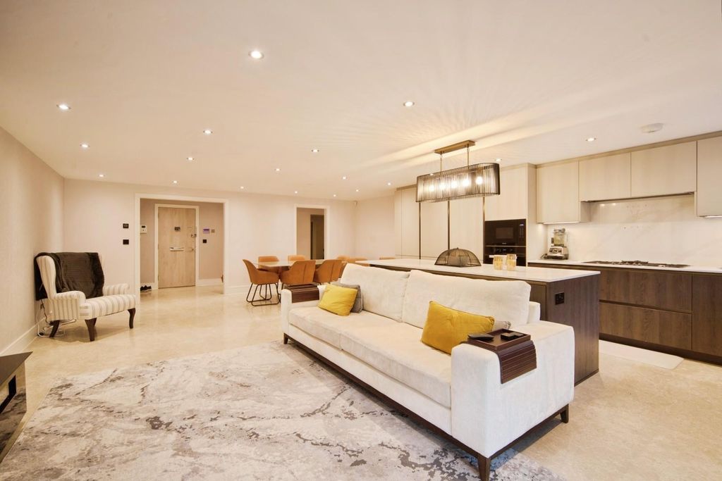 Property photo 2 of 12 Dsc_6040.Jpg