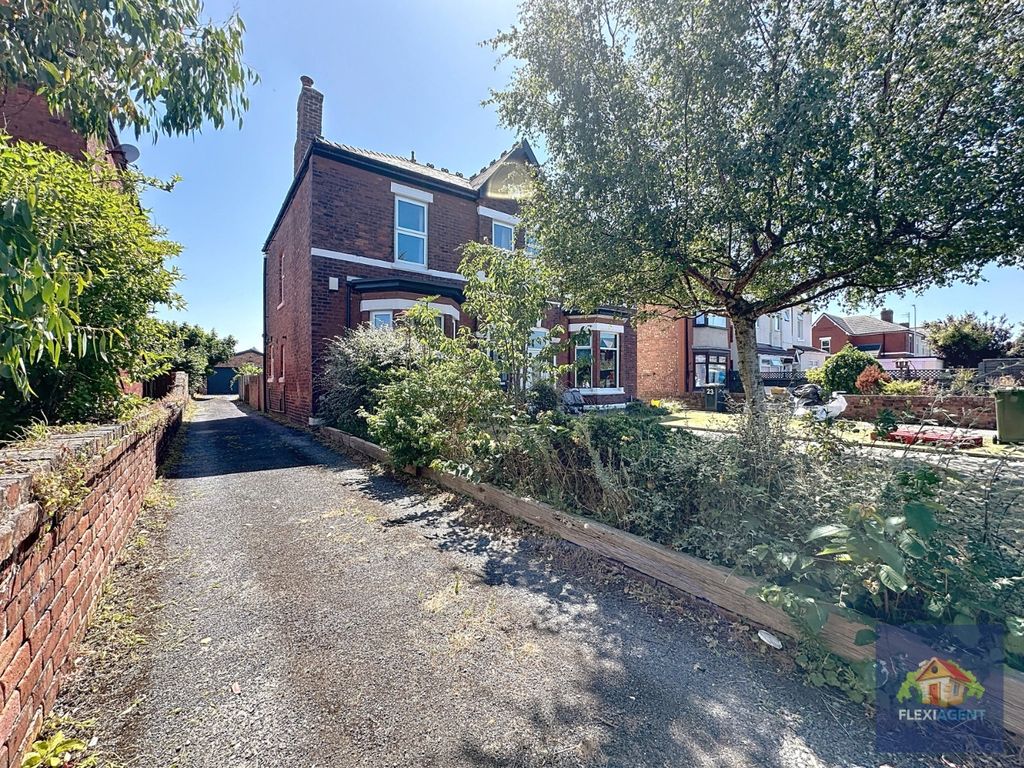 Property photo 1 of 35 4372161
