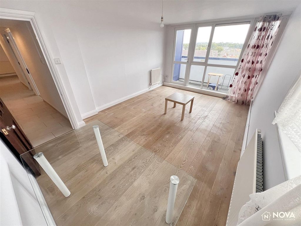 Property photo 3 of 21 Img_8238.Jpg