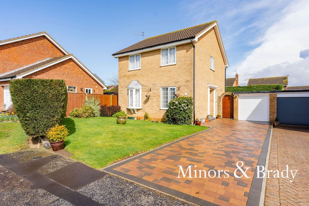 Property photo 1 of 16