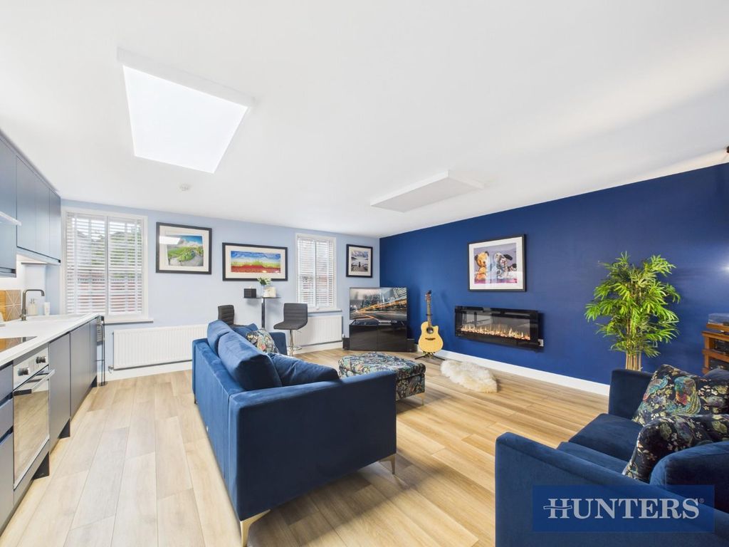 Property photo 3 of 14 Lounge/Diner