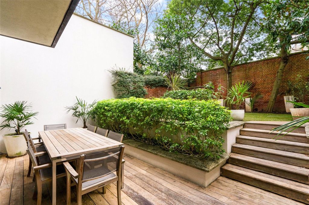 Property photo 3 of 27 Picture No. 64