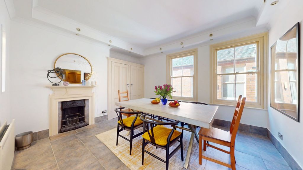 Property photo 3 of 11 Picture 3