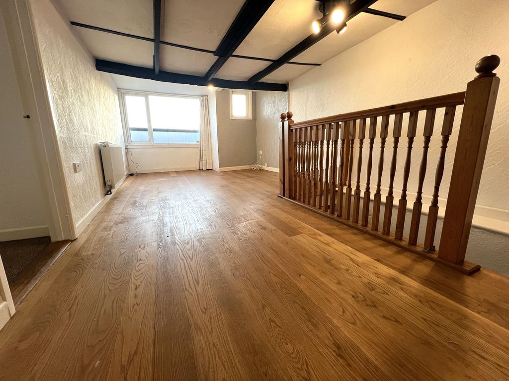 Property photo 2 of 6 Living Area