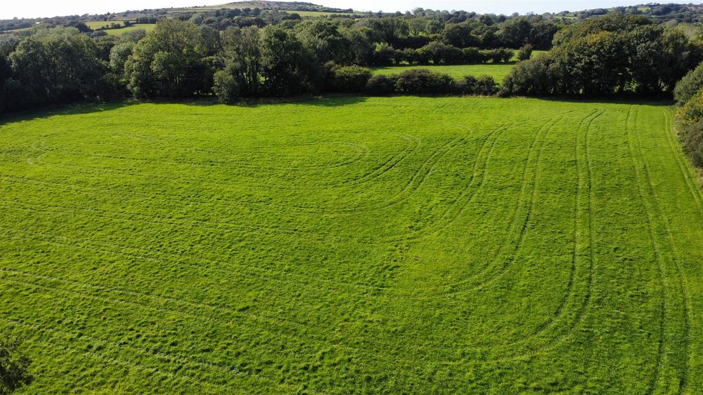 Property photo 3 of 72 Land